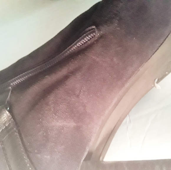 Aquatalia Suede Leather Heeled Booties - Picture 14 of 16